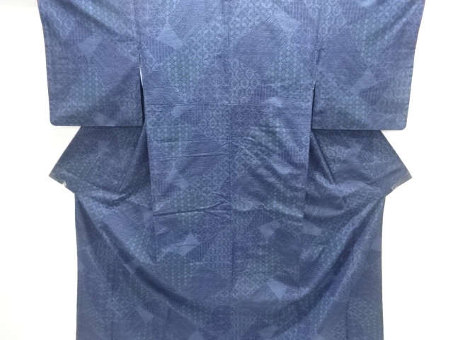 JAPANESE KIMONO / TSUMUGI / WOVEN CLASSICAL PATTERN